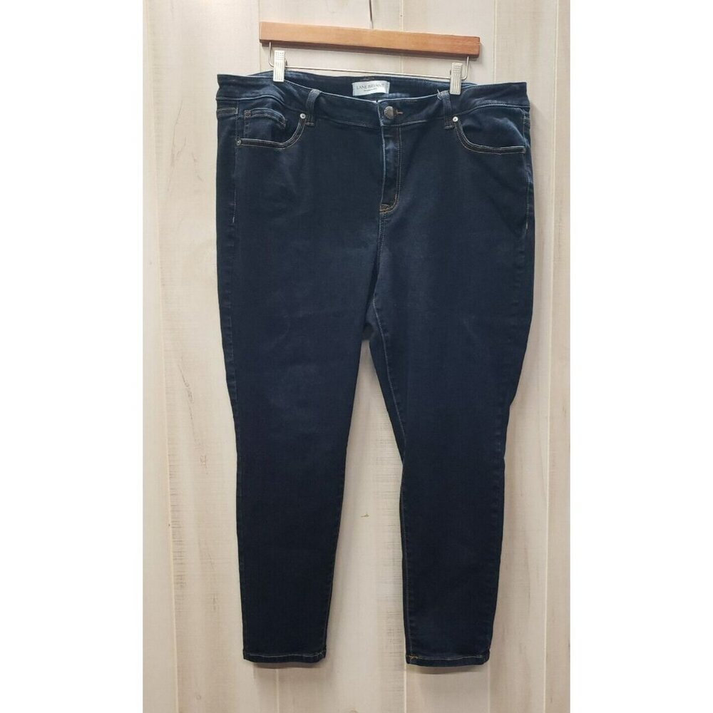 Lane Bryant Mid-Rise Skinny Jean, Essential Stretch Size 20 Dark Wash 27" inseam